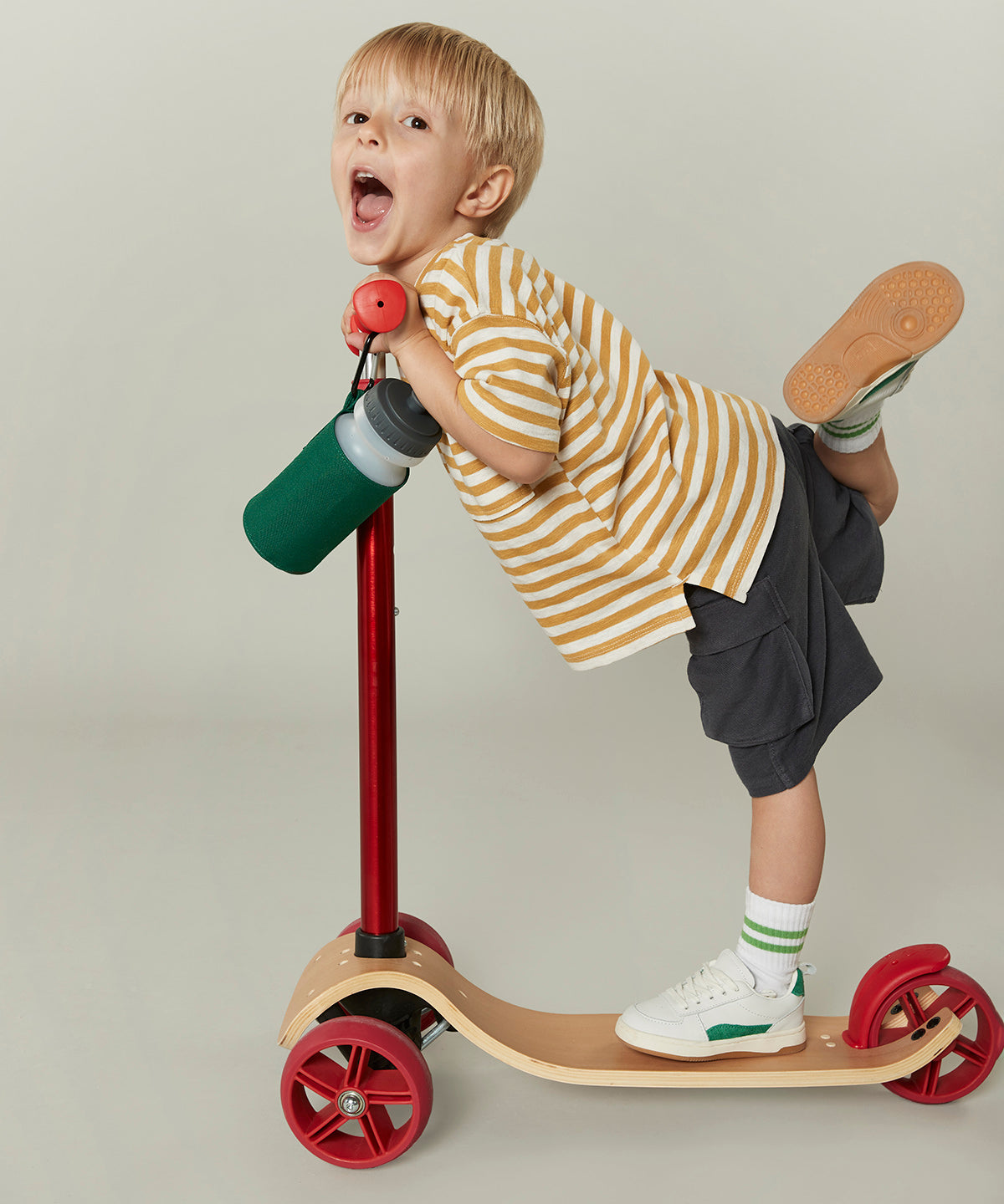 Water bottle and holder