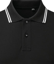 Black/White