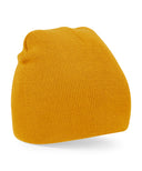 Two-tone pull-on beanie
