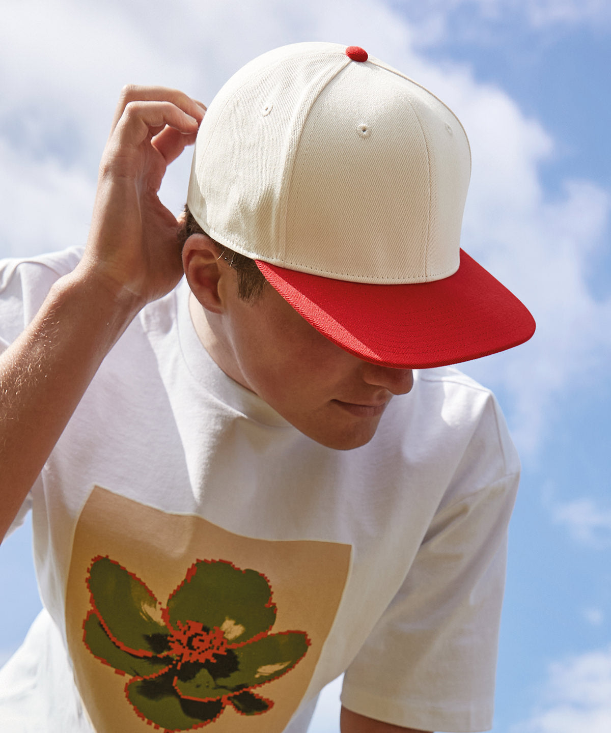 Contrast flat peak 6-panel cap