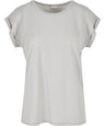 Women’s regular extended shoulder tee