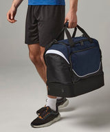 Pro team hardbase holdall