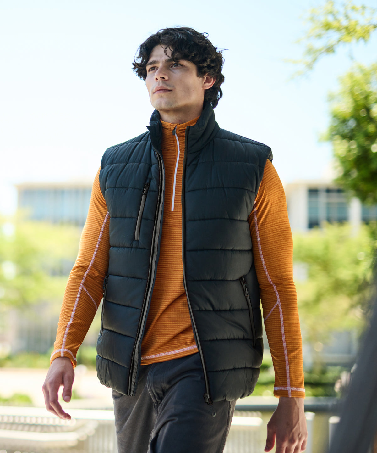 Navigate thermal bodywarmer