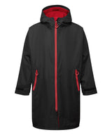 TriDri® All-seasons waterproof changing robe